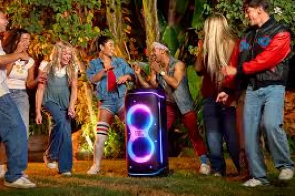 JBL PARTYBOX 720 - SỰ BÙNG NỔ CỦA ÂM THANH - ÁNH SÁNG